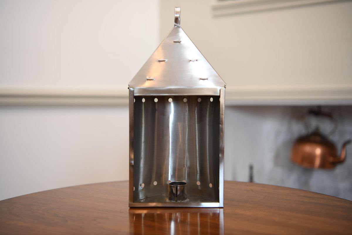 Hand Lantern | SD153