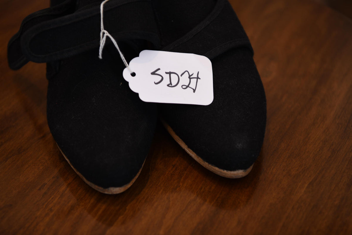 Jenny's 6 | SD24