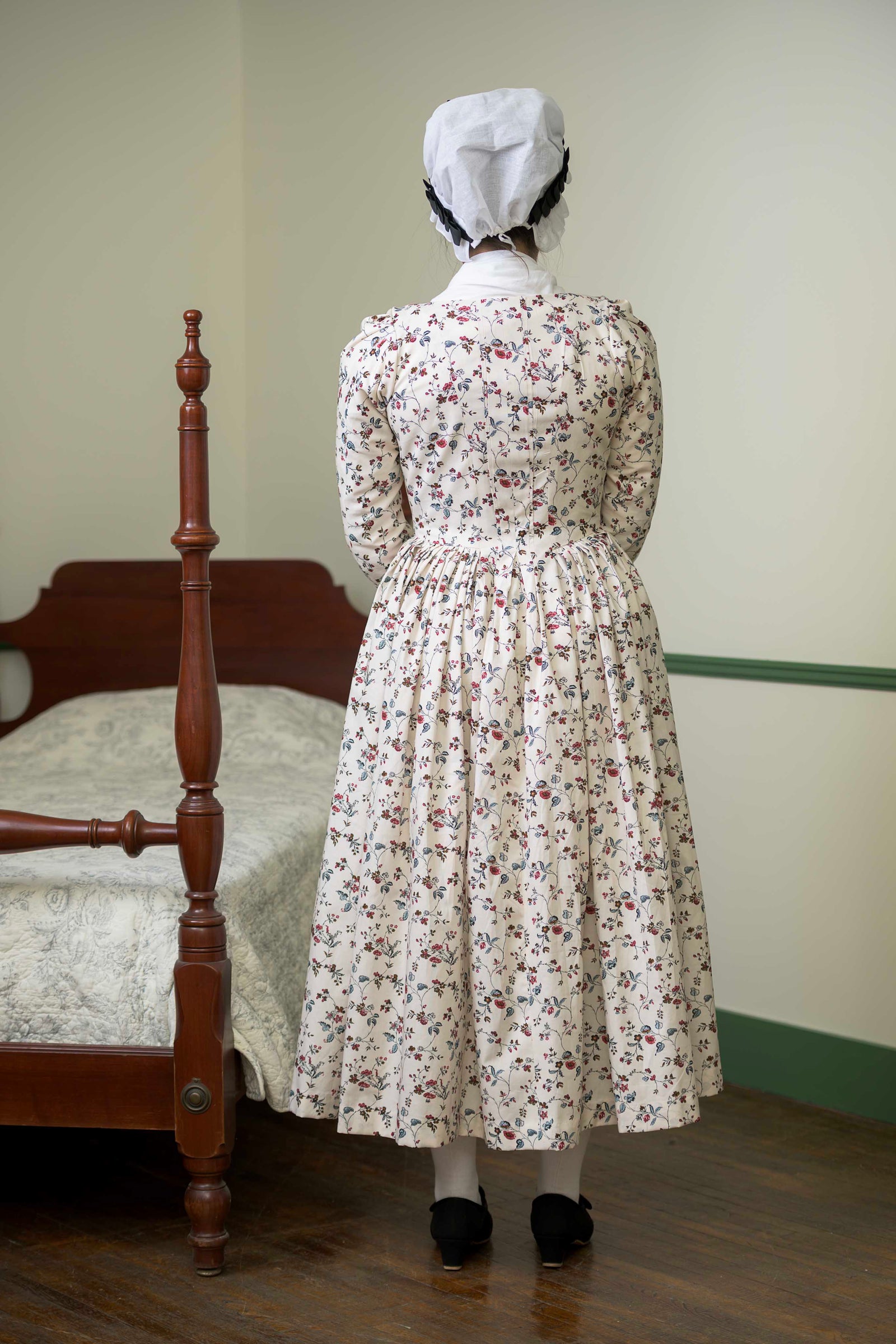 Round Gown | Francis Open | 1770 - 1790
