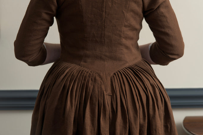 Brown Linen Gown | 1770 - 1790