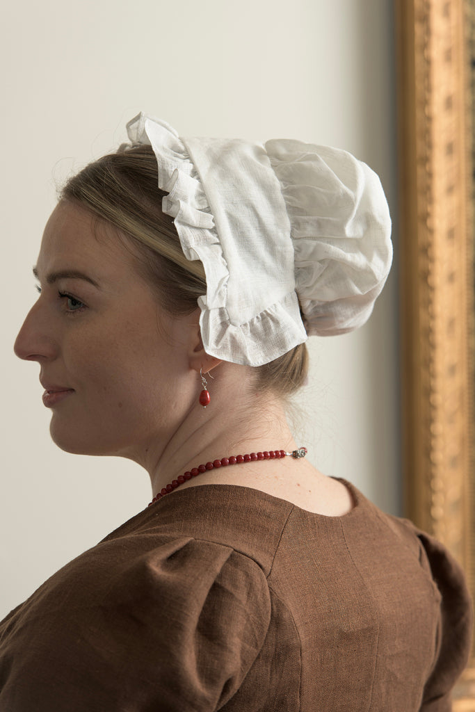 Brown Linen Gown | 1770 - 1790