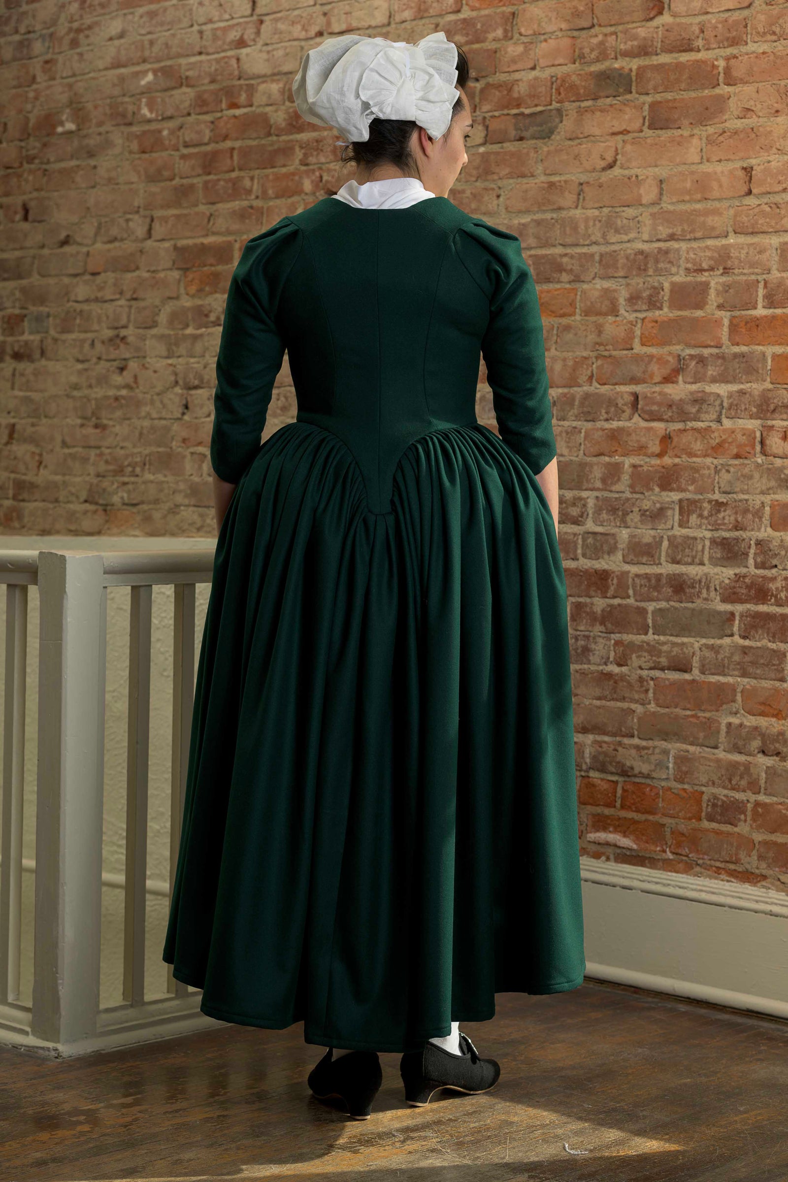 Woolen Gown | Green