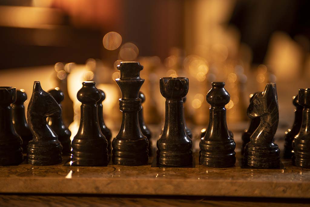 Black & Tan Marble Chess Set