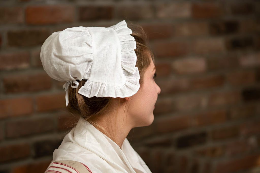 Small gathered linen cap from Samson Historical